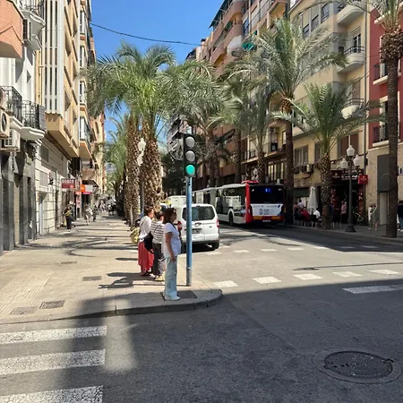 El Palmeral 公寓 *